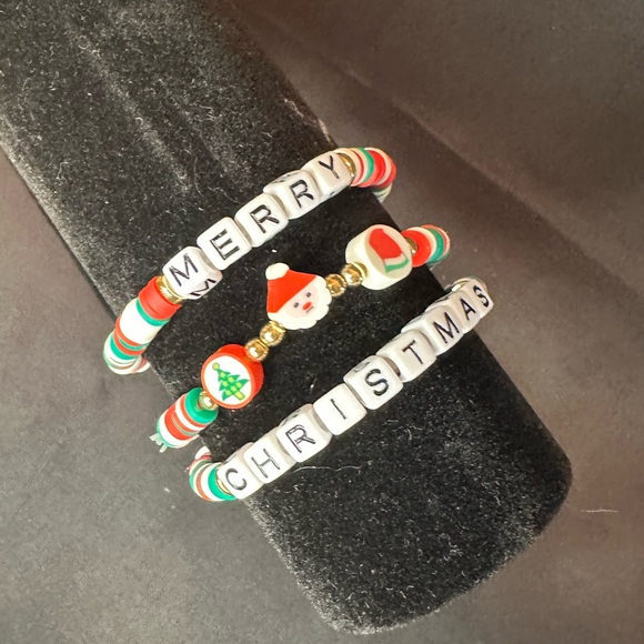 🎄🎁 Merry Christmas Beaded Bracelet Set - Picture 2 of 4